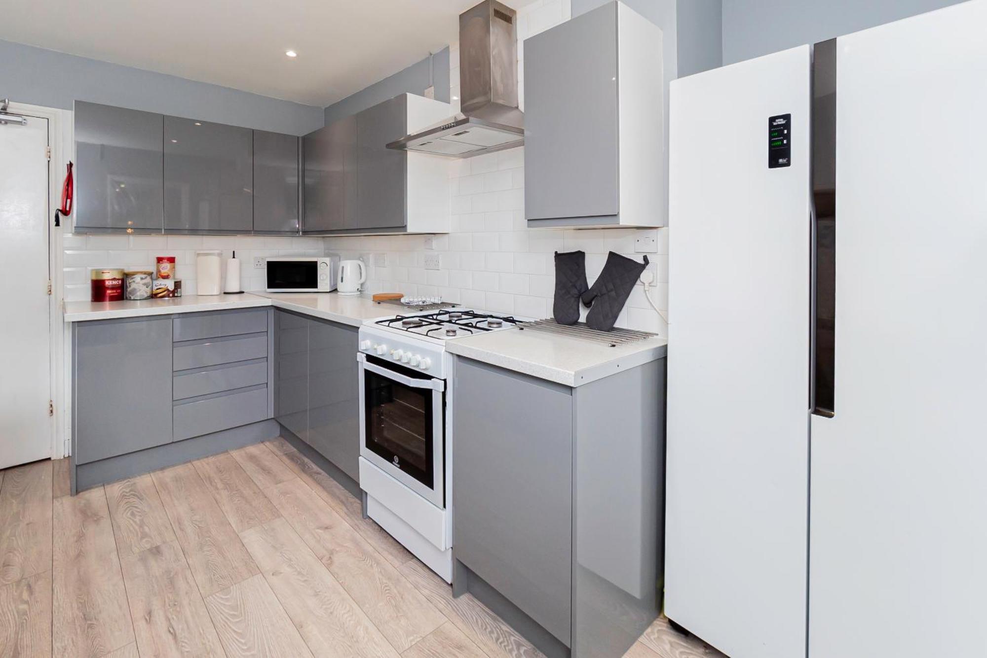 Shirley House 5, Guest House, Self Catering, Self Check In With Smart Locks, Use Of Fully Equipped Kitchen, Close To City Centre, Ideal For Longer Stays And Fawley Contractors Southampton Ngoại thất bức ảnh
