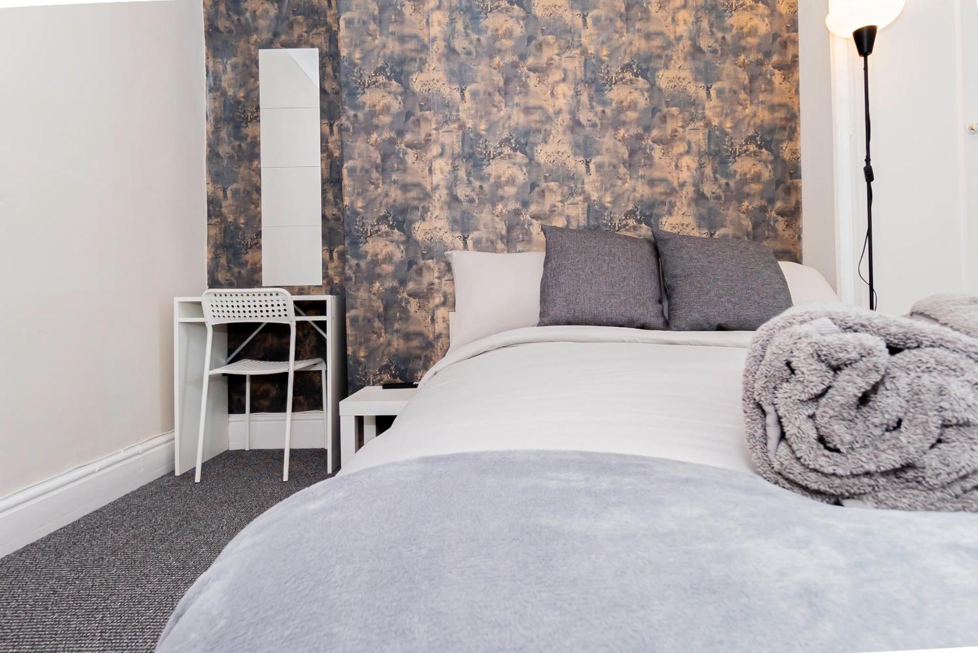 Shirley House 5, Guest House, Self Catering, Self Check In With Smart Locks, Use Of Fully Equipped Kitchen, Close To City Centre, Ideal For Longer Stays And Fawley Contractors Southampton Ngoại thất bức ảnh