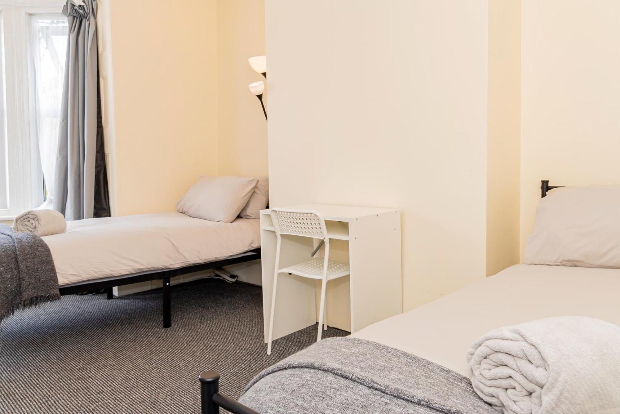 Shirley House 5, Guest House, Self Catering, Self Check In With Smart Locks, Use Of Fully Equipped Kitchen, Close To City Centre, Ideal For Longer Stays And Fawley Contractors Southampton Ngoại thất bức ảnh